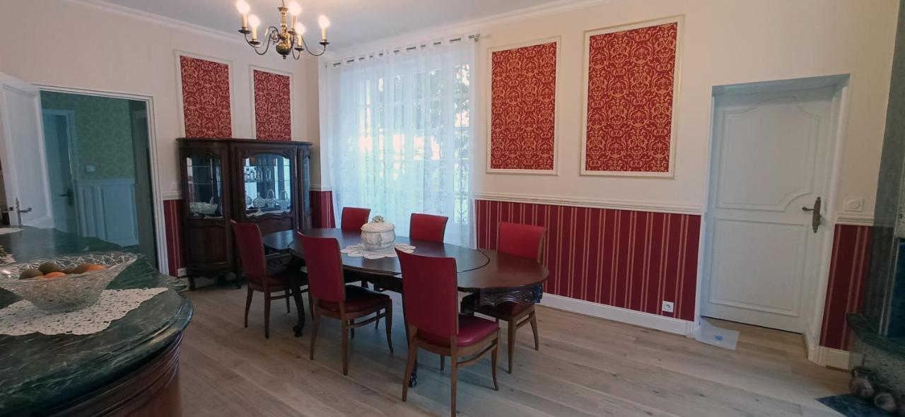 Logis Veles Acomodação com café da manhã Aubin  Exterior foto