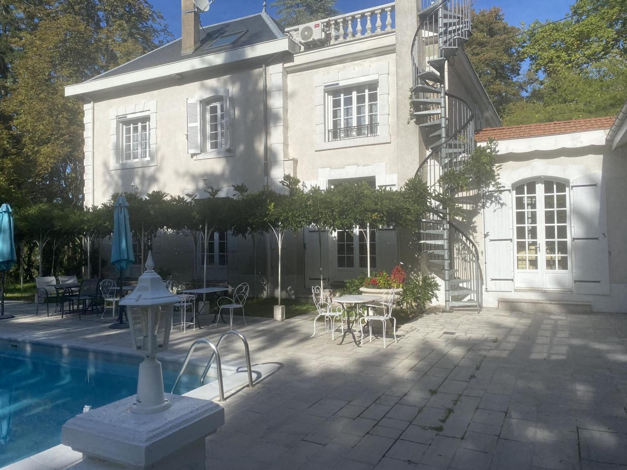 Logis Veles Acomodação com café da manhã Aubin  Exterior foto