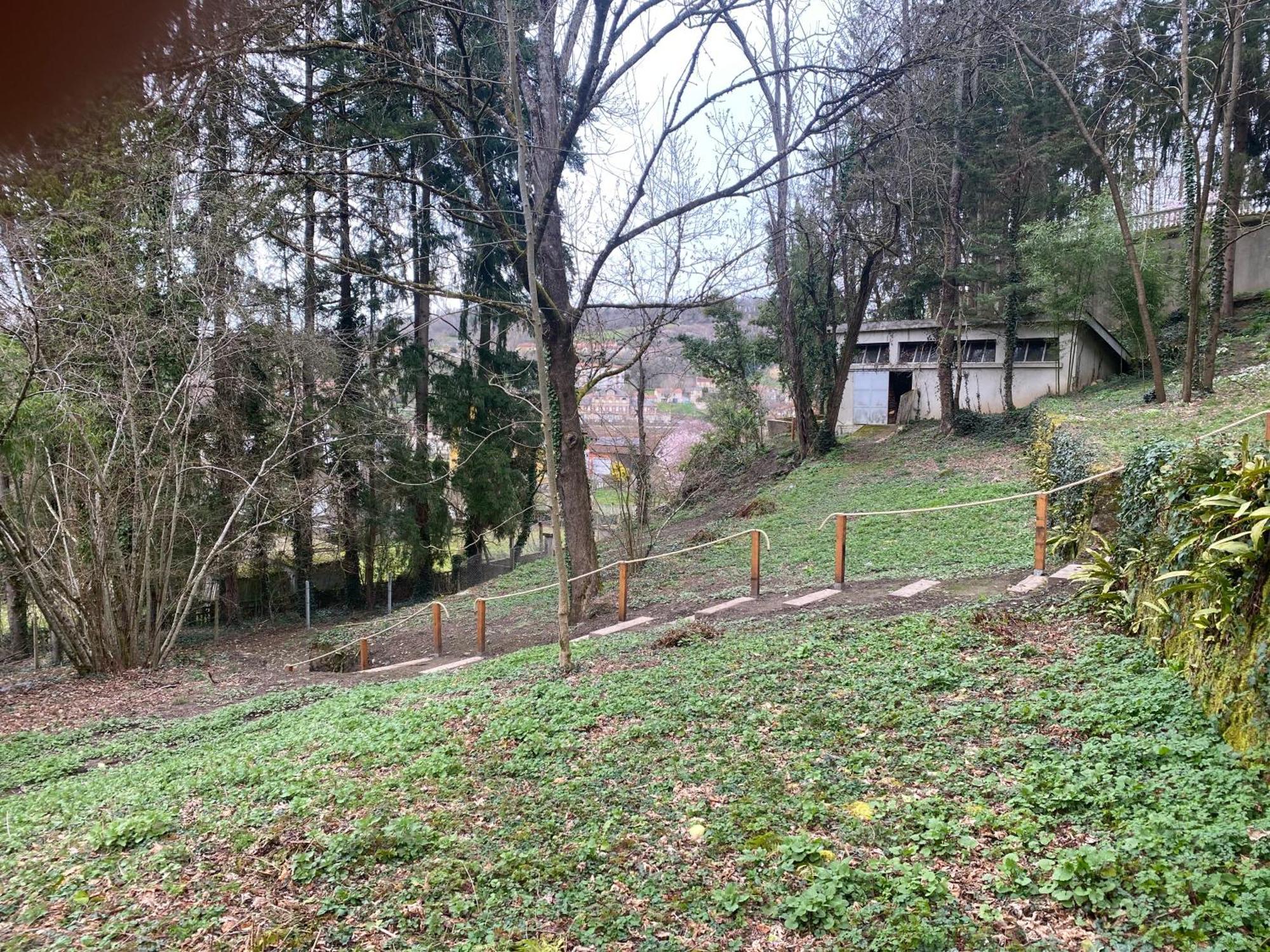 Logis Veles Acomodação com café da manhã Aubin  Exterior foto